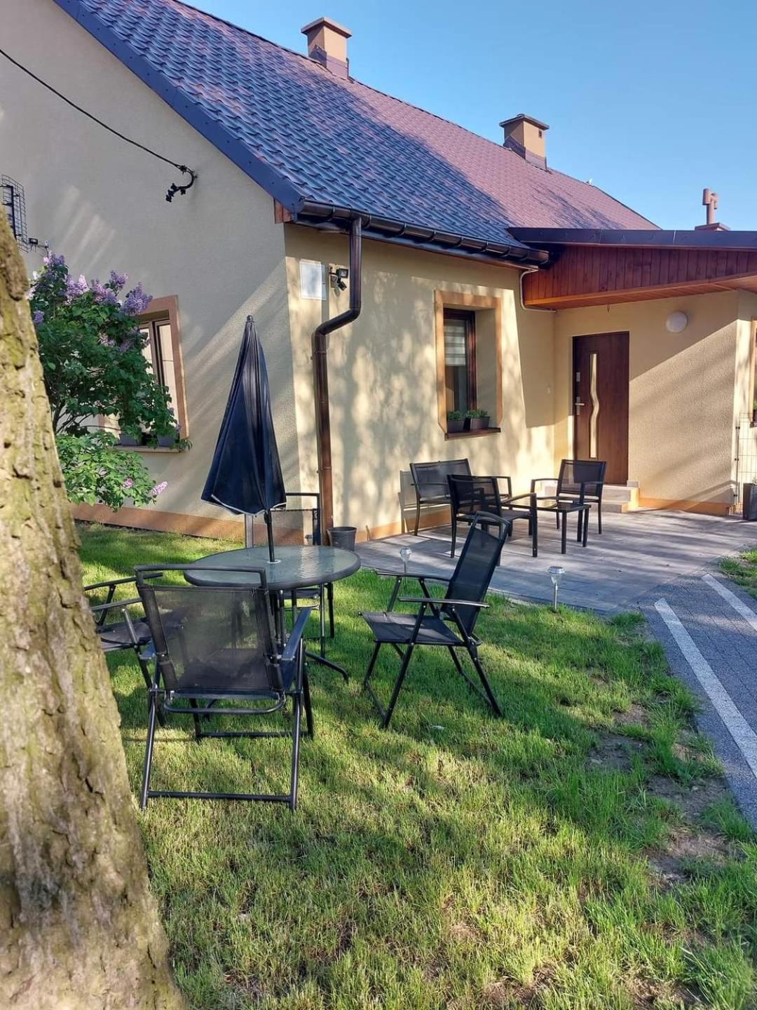 Lawendowy Zakatek Appartement Graboszyce Buitenkant foto